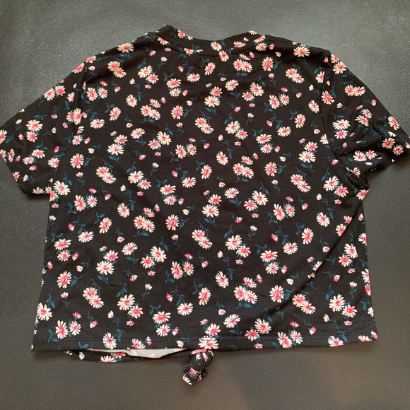 Iris Floral Tie-Front T-Shirt - Picture 3 of 3